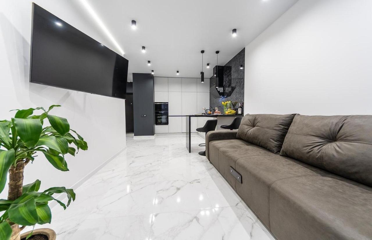 Новая Квартира С Авторским Ремонтом В Жк Seven Днепровская Набережная Kyiv Exterior photo
