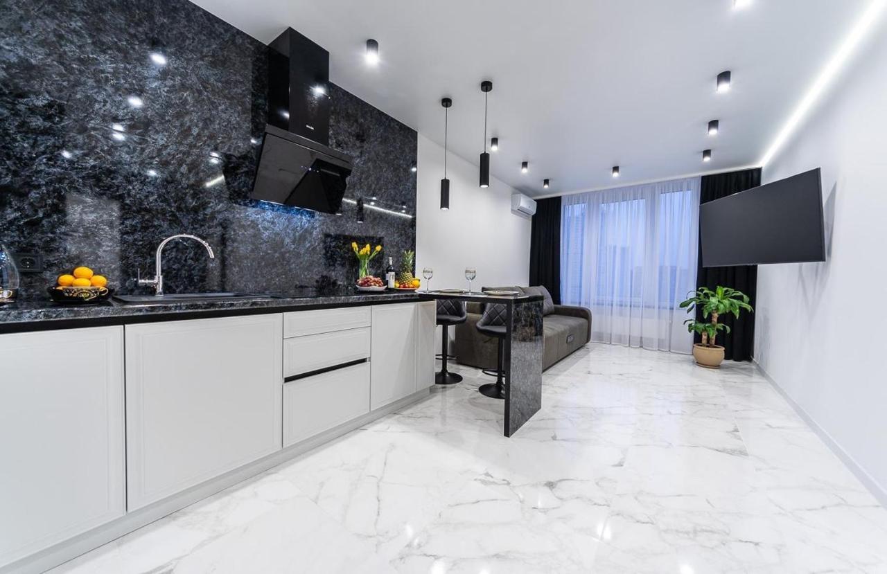 Новая Квартира С Авторским Ремонтом В Жк Seven Днепровская Набережная Kyiv Exterior photo
